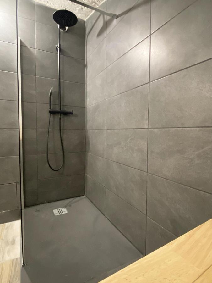 Espace Le Cheval Blanc คาสเตลนู-เลอ-เลซ์ ห้อง รูปภาพ